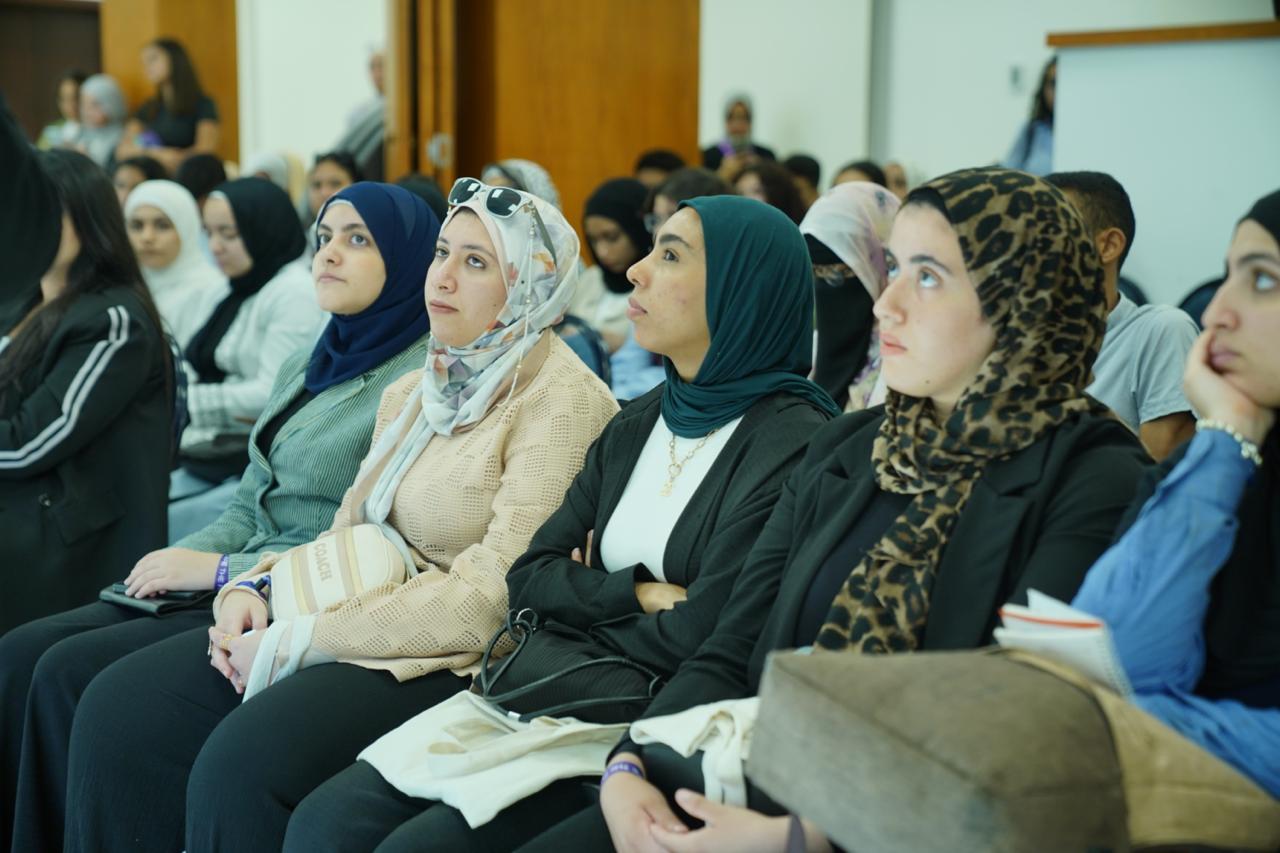 إنطلاق ورش العمل وجلسات الحوار بقمة مصر المستدامة