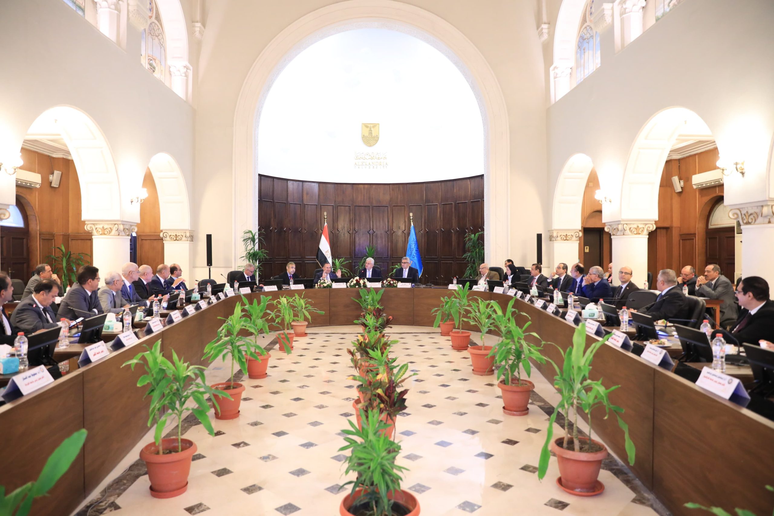 almomken.com e7257647 scaled