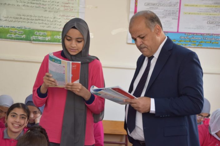 الغرباوى يشهد احتفالات مدرسة السيدة زينب الاعدادية ببور سعيد يالذكرى 52 لانتصار ات أكتوبر 1 almomken.com ec72d069