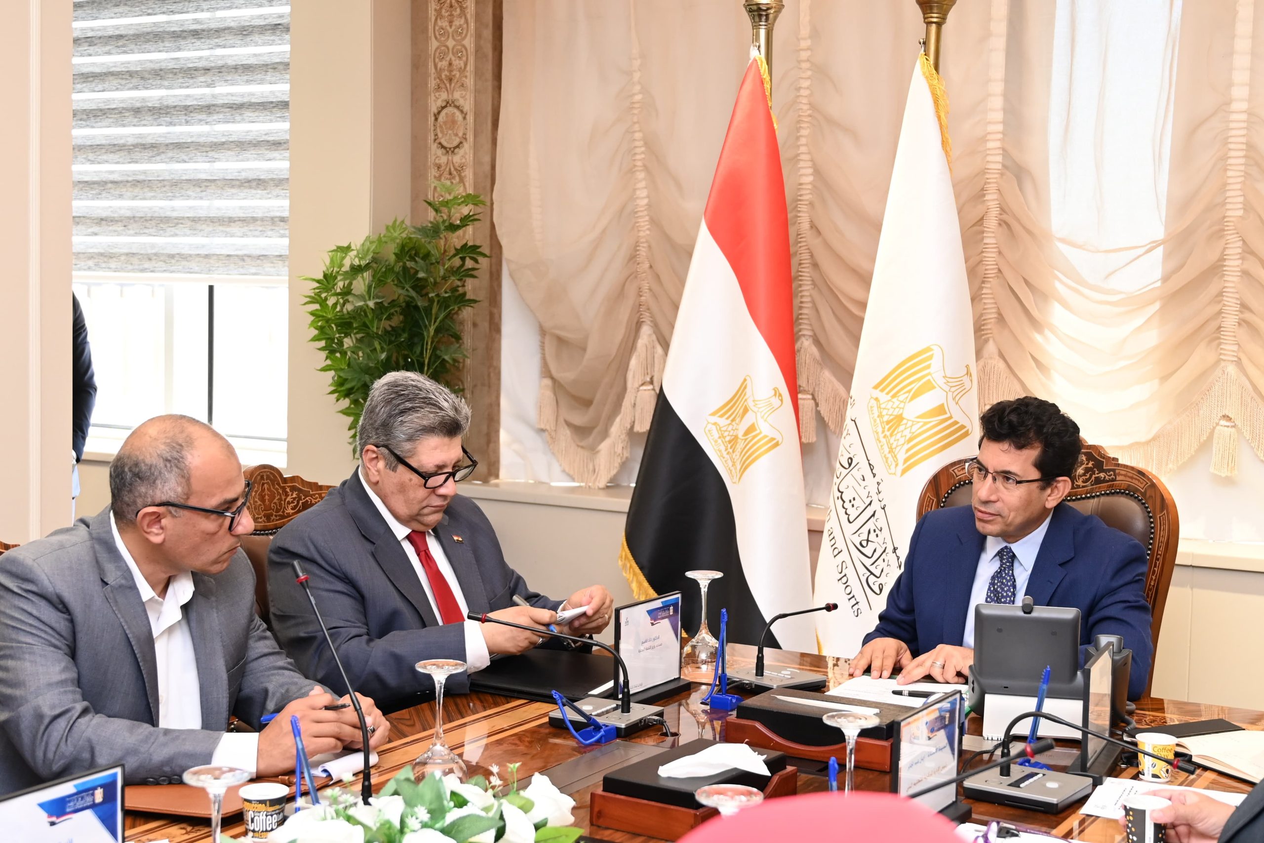 almomken.com faeb034c scaled