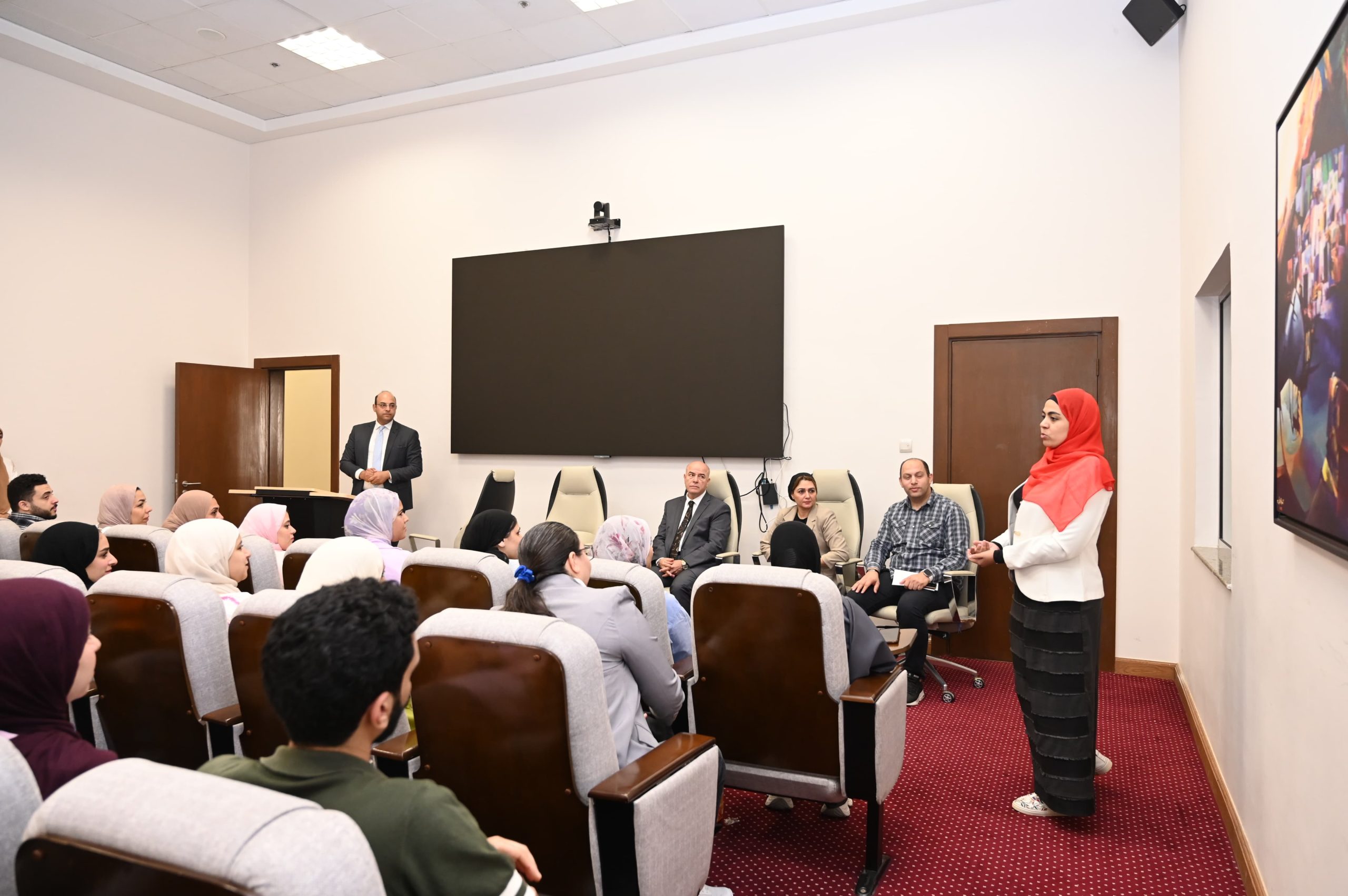 almomken.com 00e21904 scaled