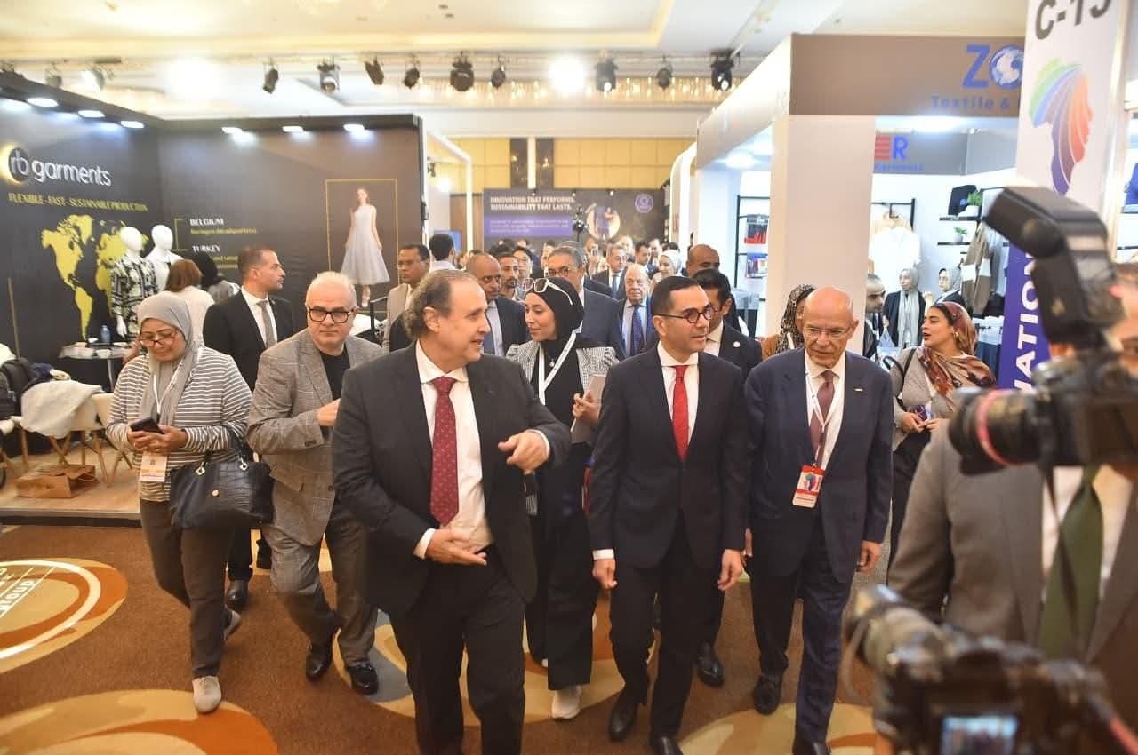 ديستنيشن أفريقيا 2025".. مصر تفتح بوابة التصدير إلى القارة السمراء 7 almomken.com 1b02c5b5