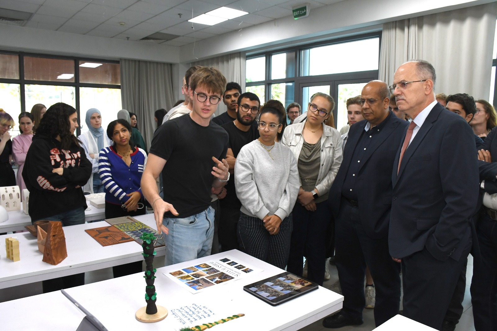 almomken.com 2c8fe1f0