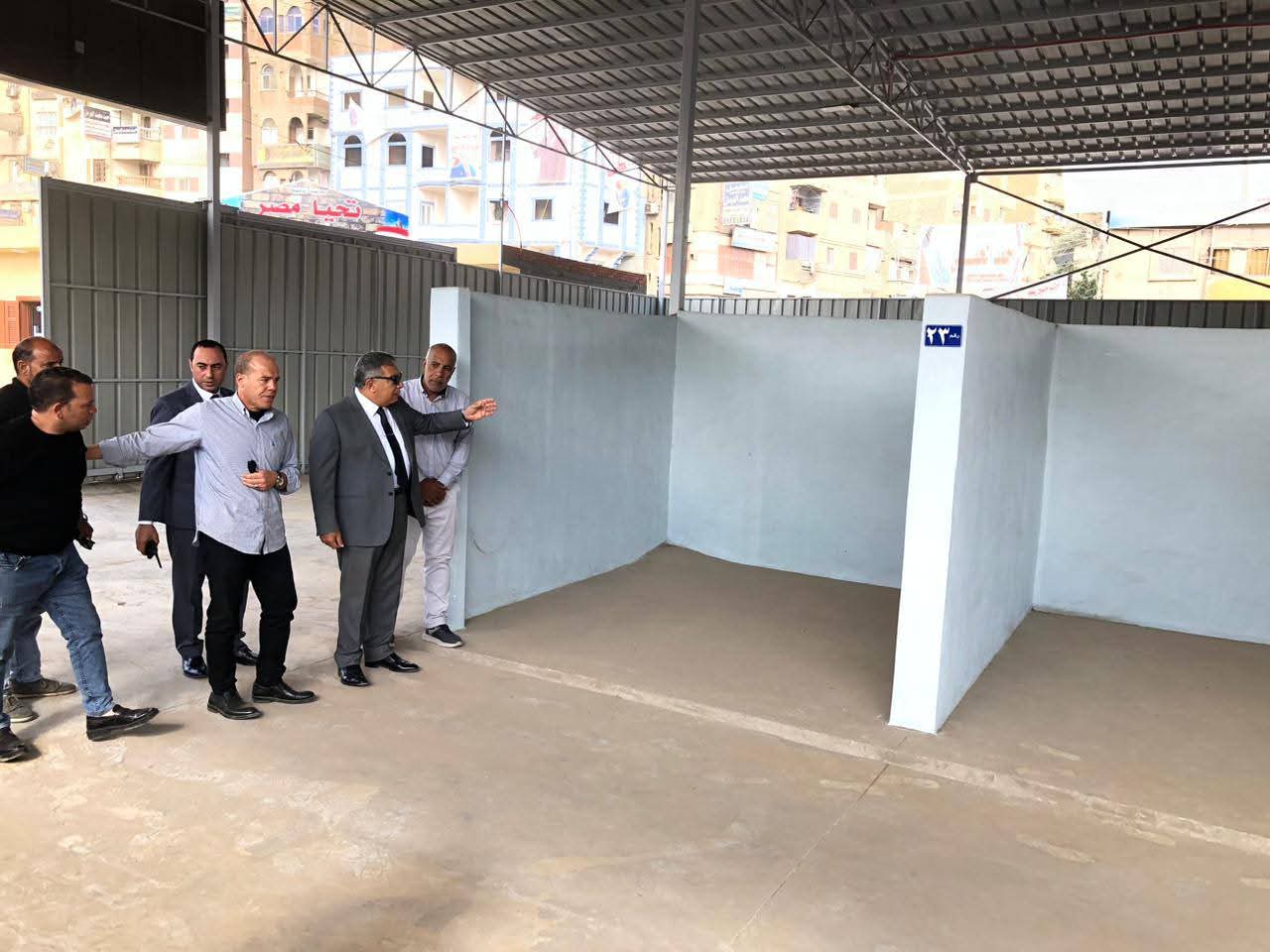 سوق طلخا جاهز للتشغيل ومحافظ الدقهلية يوجه بسرعة تسكين الباعة ورفع الإشغالات من الشوارع