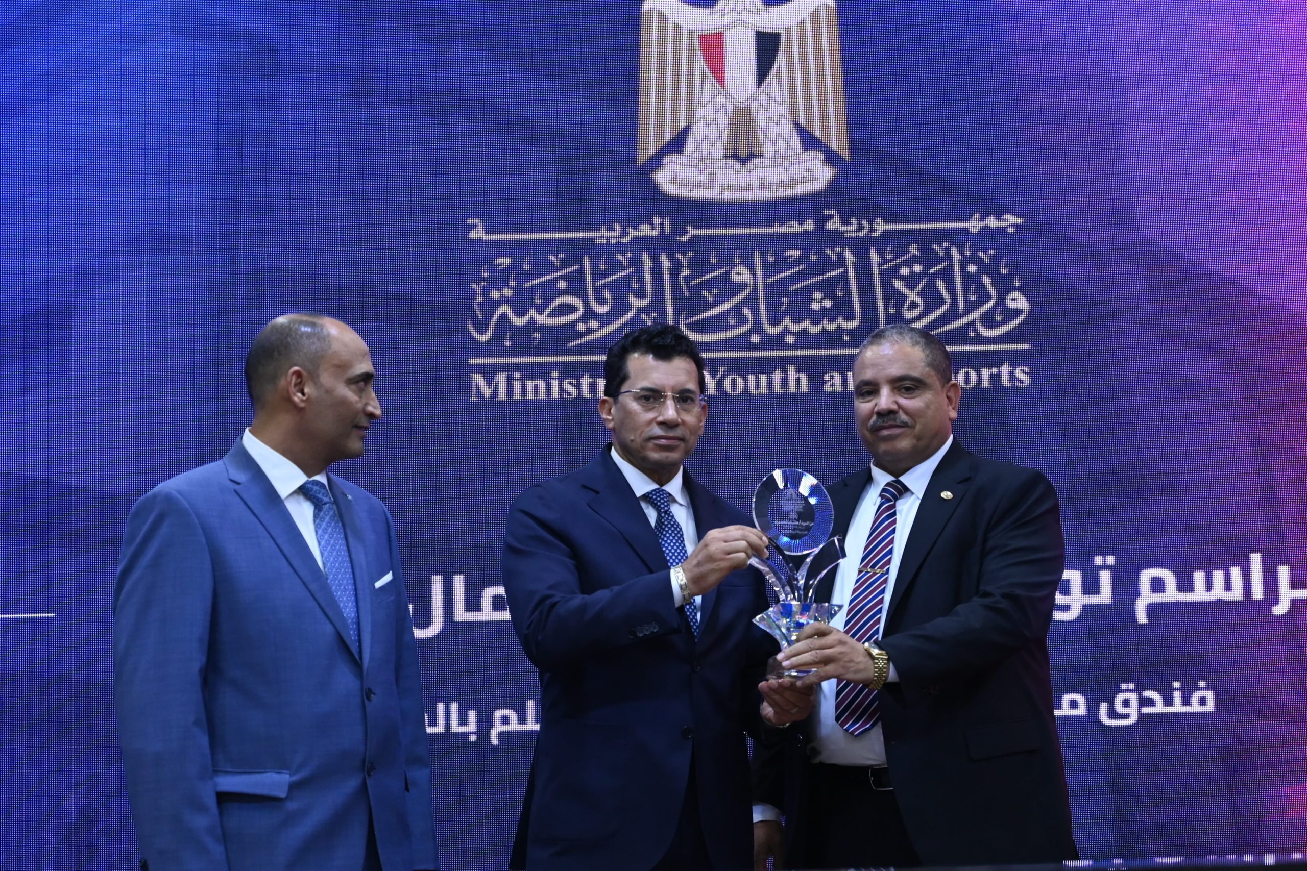 almomken.com 5977854d scaled