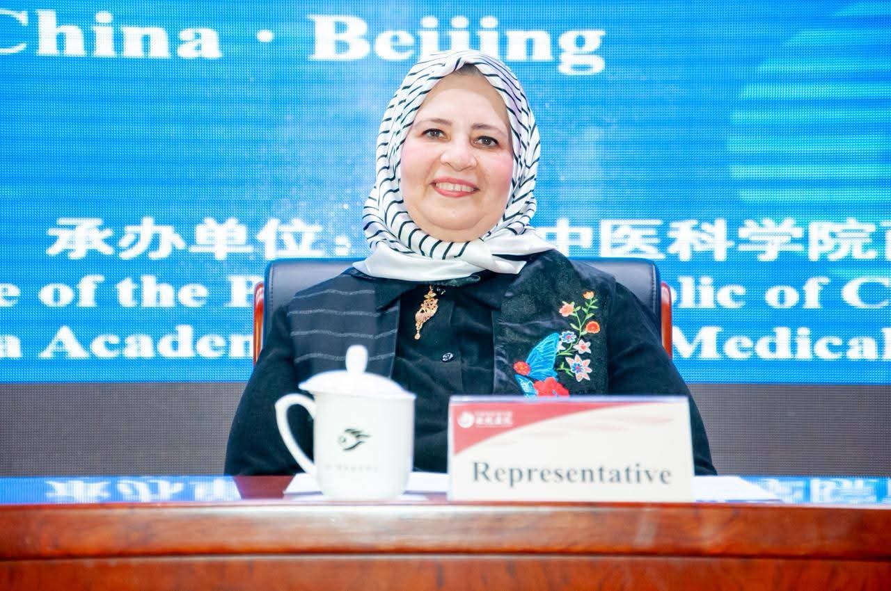 عميدة كلية التمريض بجامعة المنصورة تشارك في برنامج تدريبي بالصين حول "تمريض الطب الصيني