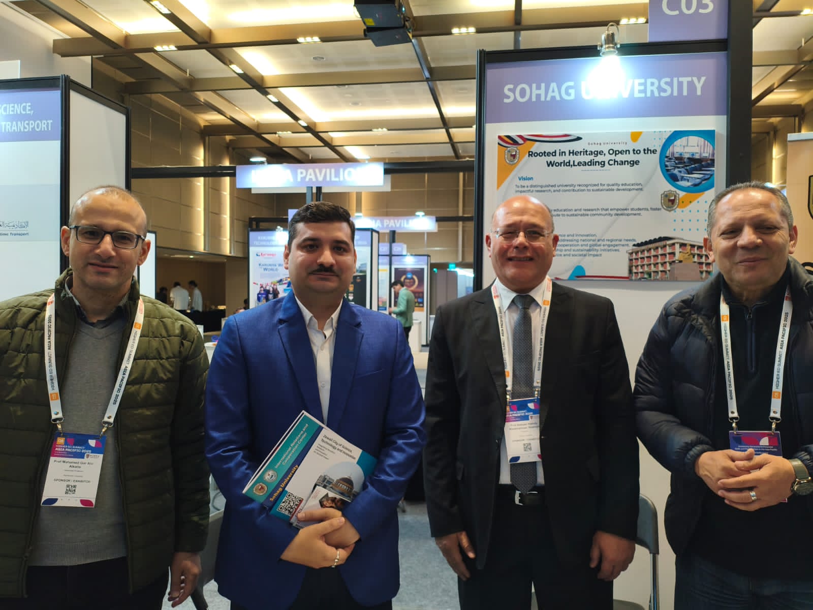 تعاون أكاديمي بين جامعة سوهاج والهند والفلبين وشراكات مثمره مع الإمارات وإندونيسيا علي هامش مؤتمر QS