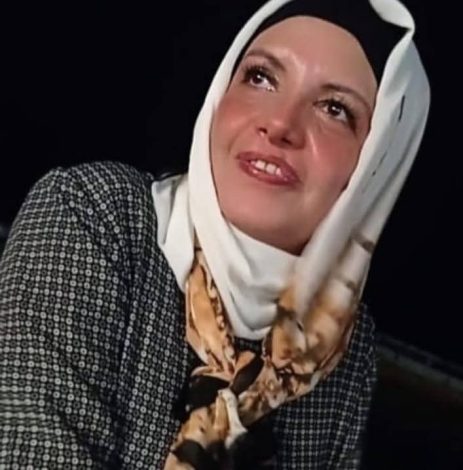 برقيات .. من يكتب التاريخ… ومن يملكه؟ جيهان عبد الرحمن 1 almomken.com c7690ddc