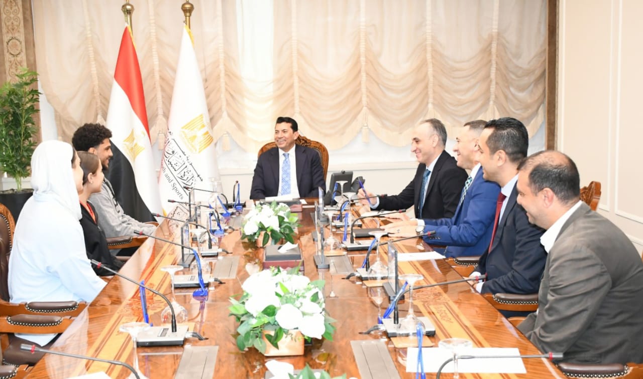 استعدادات ابطال المشروع القومي للموهبة والبطل الأولمبي يناقشها وزير الشباب والرياضة 