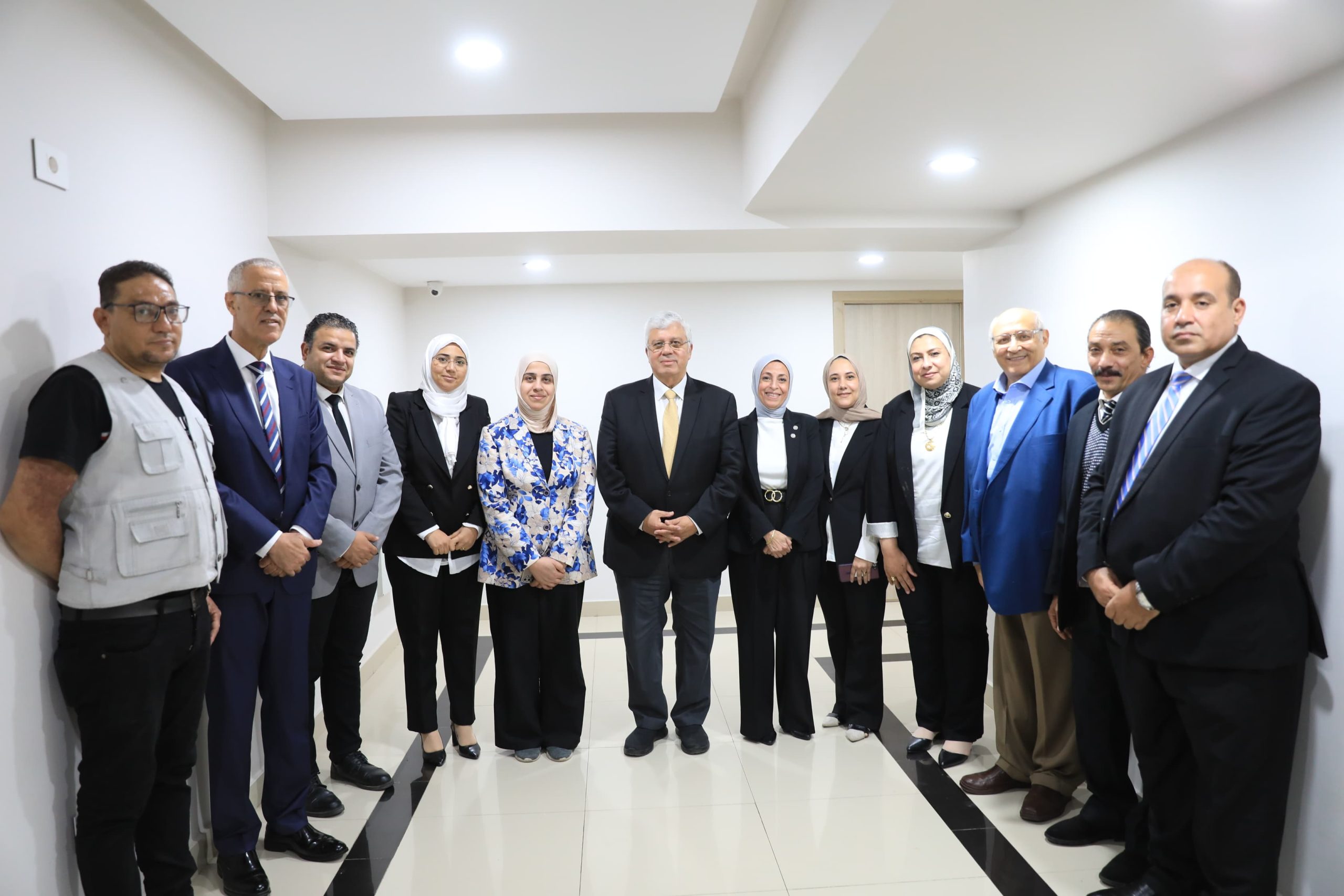 وزير التعليم العالي يتفقد مبنى الوزارة بمدينة نصر ويوجّه بتطوير الخدمات المقدمة للمواطنين