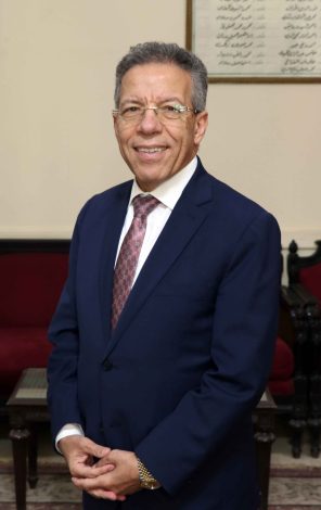 نقيب أطباء مصر يشارك في المؤتمر الدولي السابع للمسؤولية الطبية في بنغازي. 2 almomken.com f571bfa8