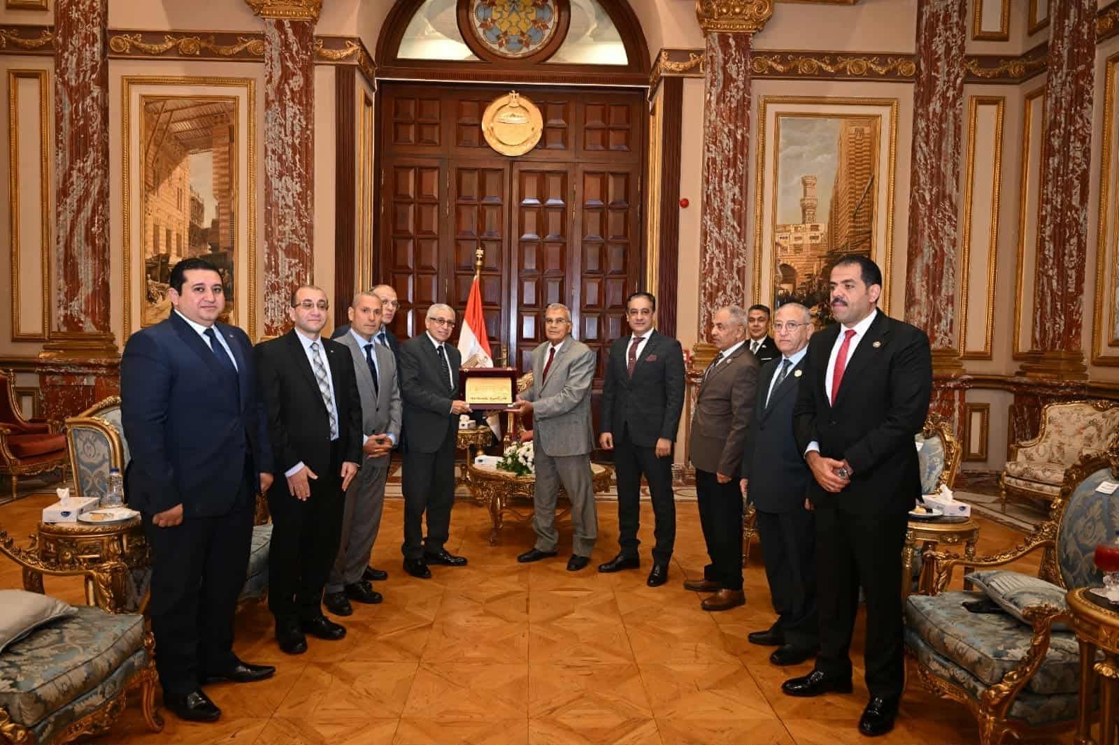 رئيس مجلس الشيوخ يواصل استقبال المهنئين بتوليه رئاسة المجلس