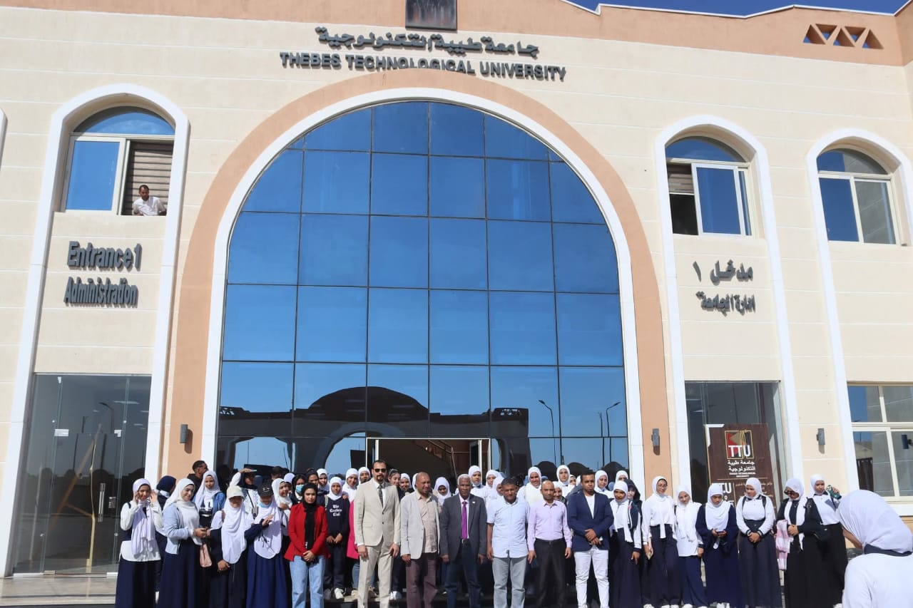 أداء الجامعات التكنولوجية خلال عام 2025 5 الجامعات التكنولوجية تمثل أحد المسارات التعليمية التي تحظى بدعم كبير من القيادة السياسية