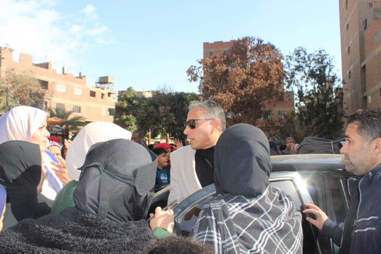 عطية فى حوار مع أولياء الأمور 