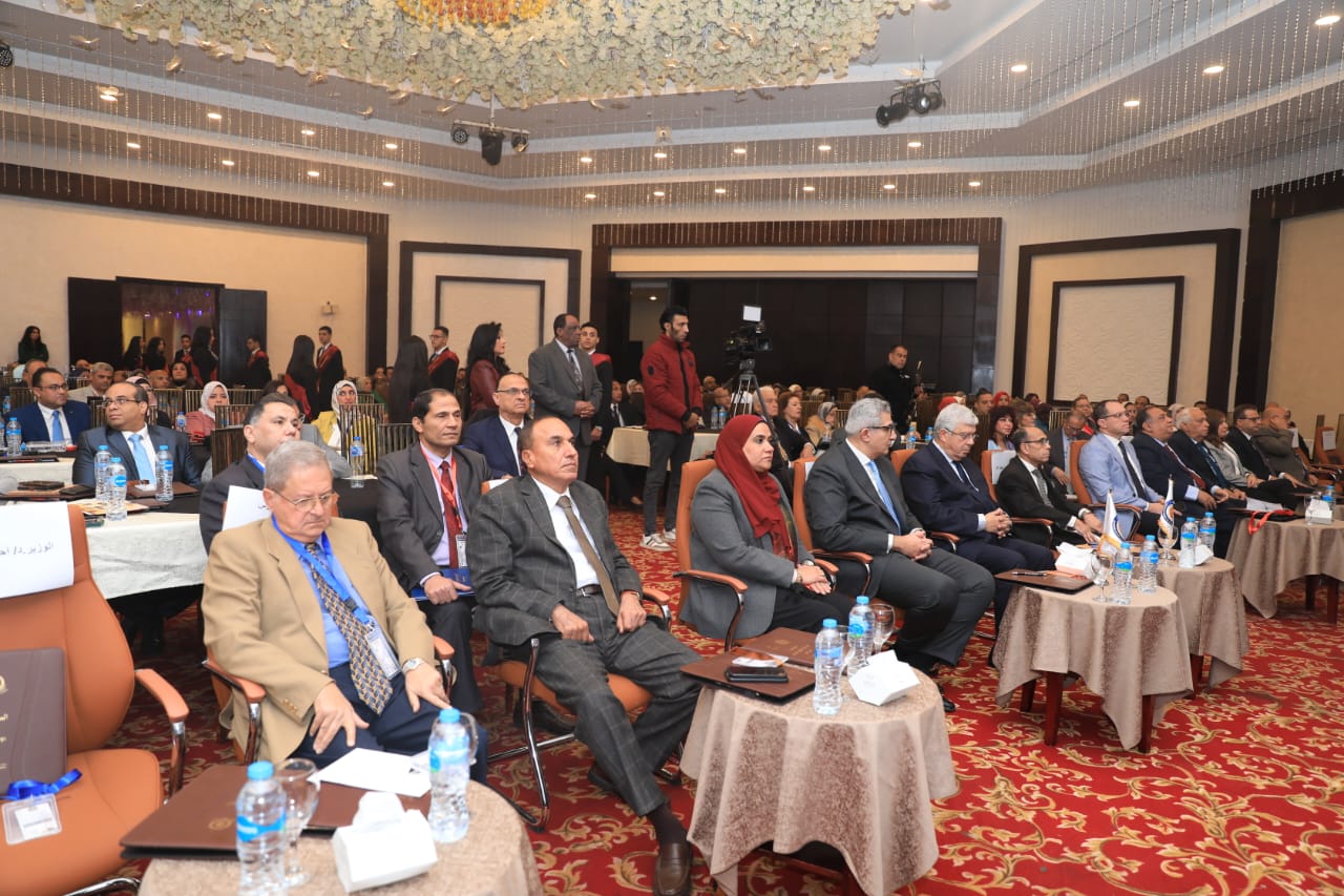 افتتاح مؤتمر لجنة قطاع السياحة والفنادق بالمجلس الأعلى للجامعات