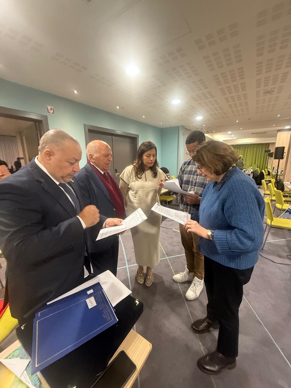 نقيب المعلمين يلتقى الأمين العام لاتحاد التعليم في إنجلترا لبحث آفاق التعاون 3 نقيب المعلمين يلتقى الأمين العام لاتحاد التعليم في إنجلترا لبحث آفاق التعاون