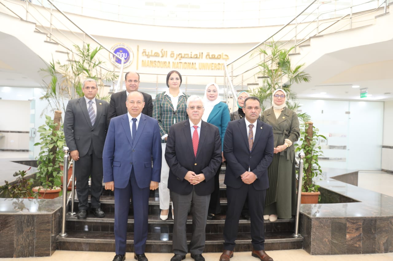 الجامعات الأهلية مسار أساسي لبناء منظومة تعليم حديثة ومصر منصة تعليمية جاذبة إقليميًا 6 الجامعات الأهلية مسار أساسي لبناء منظومة تعليم حديثة ومصر منصة تعليمية جاذبة إقليميًا