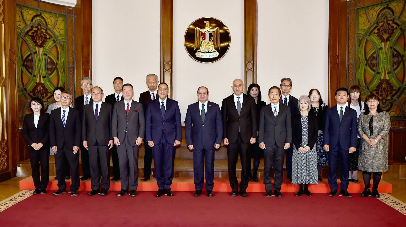 الرئيس السيسي يستقبل خبراء التعليم اليابانيين فى مصر