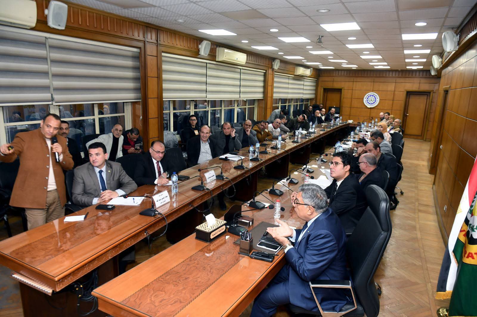 مرزوق يترأس اجتماع تقييم مسابقة «أجمل مدينة وحي وقرية»