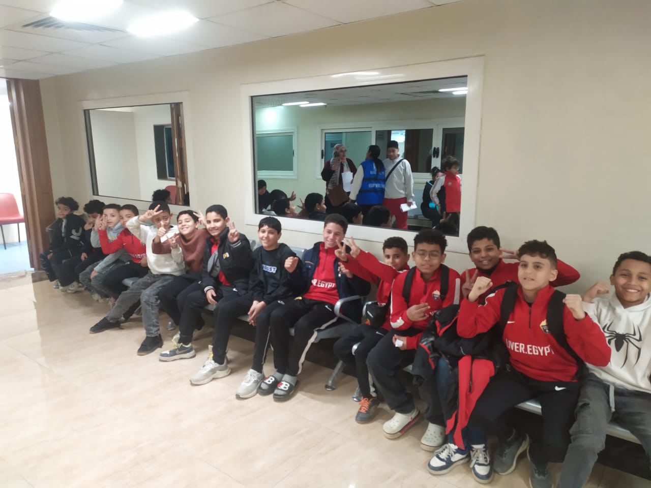 متابعة يومية لإجراءات الكشف الطبى على الرياضيين 