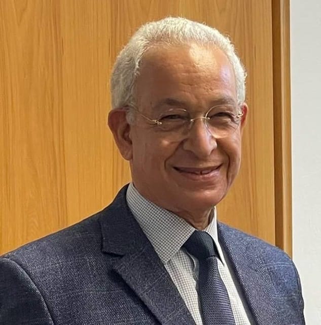 د هانى هلال رئيس مجلس أمناء اليابانية 