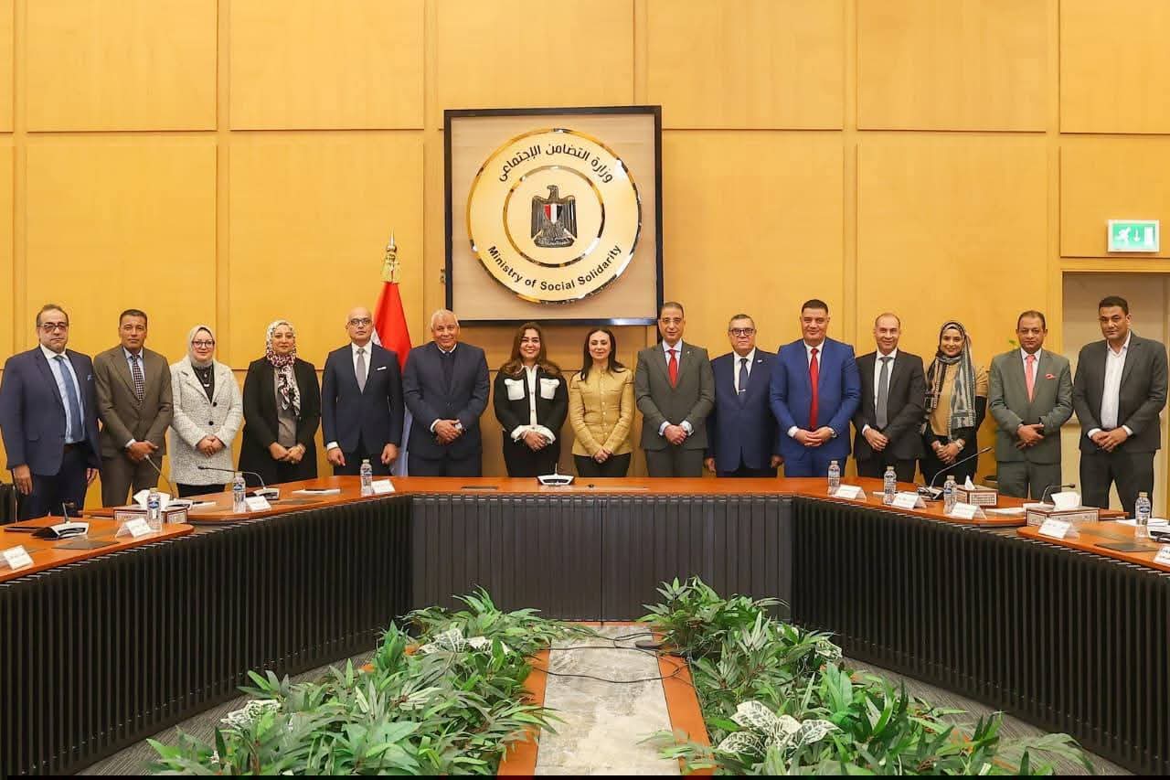 شراكة متكاملة بين المجتمع المدني والجامعة والمحافظات