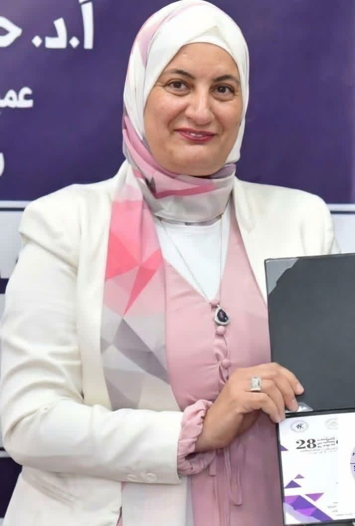 وسام نصر قائما بأعمال عميد كلية إعلام القاهرة