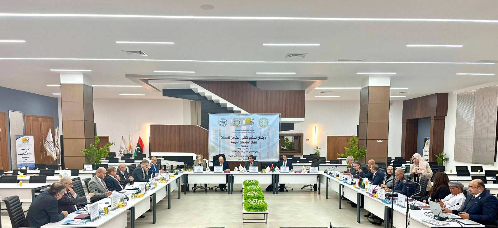 امين اتحاد الجامعات العربية يستعرض خطة المجلس العربي للأنشطة الطلابية