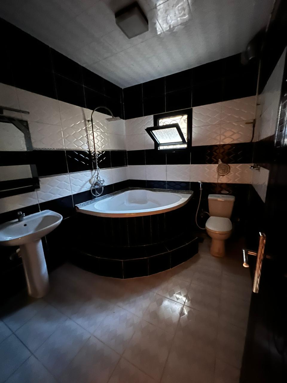 almomken.com a949d05a