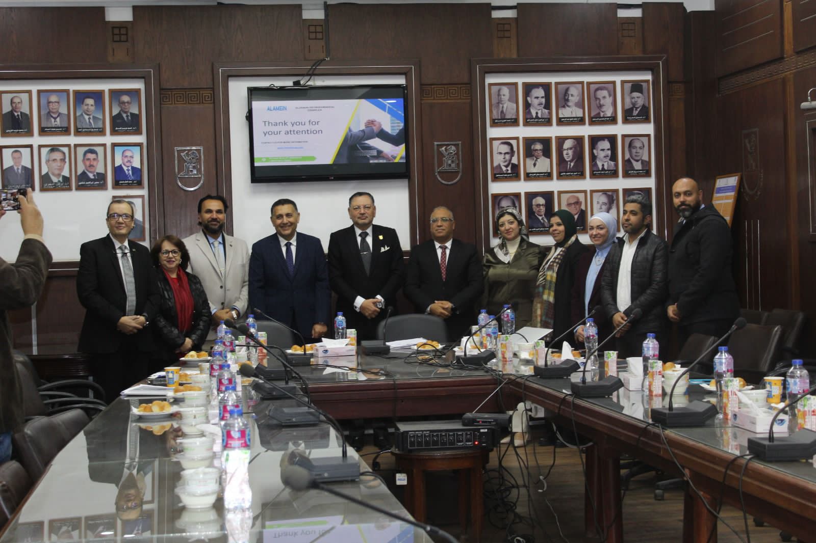 تعاون بين مركز دراسات التصنيع بهندسة القاهرة ومجمع العلمين للبتروكيماويات