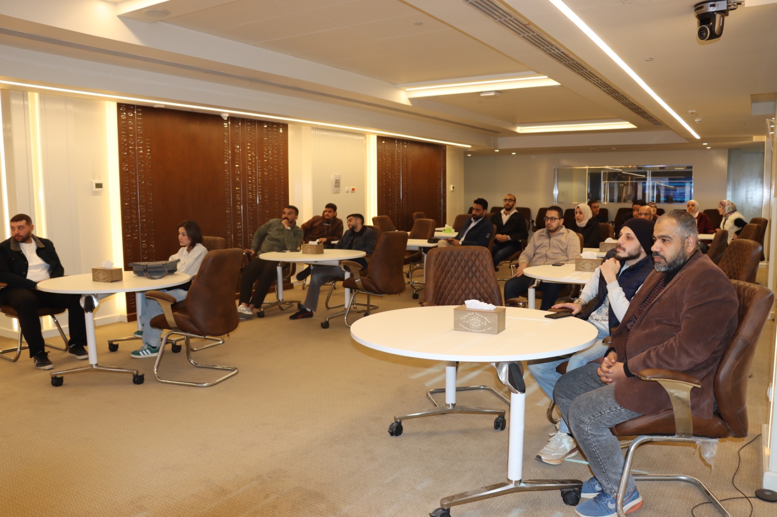 إطلاق نادي ريادة الأعمال بمعهد بحوث الإلكترونيات