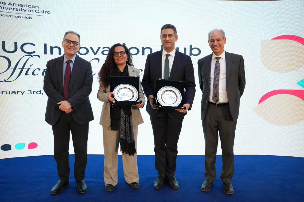 الأمريكية تطلق مركز الابتكار لربط البحث الأكاديمي بسوق العمل 4 مركز رائد لتوظيف الخبرات البحثية للجامعة