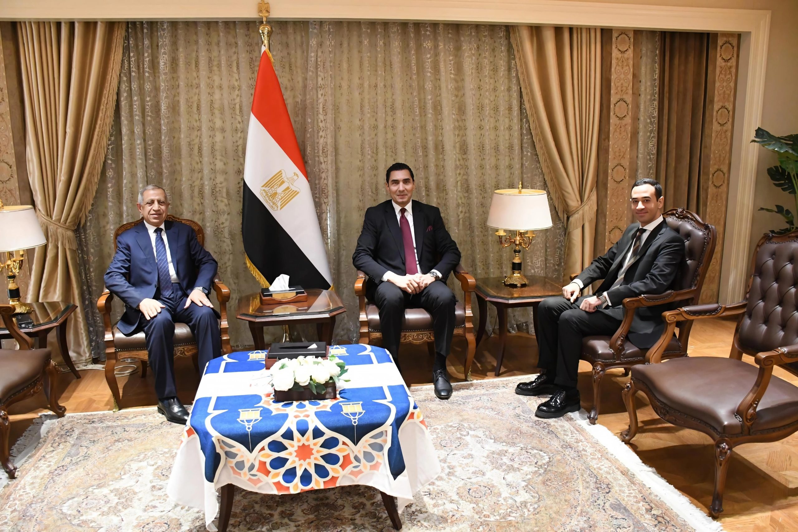 بحث العديد من ملفات التعاون بين الجانبين 