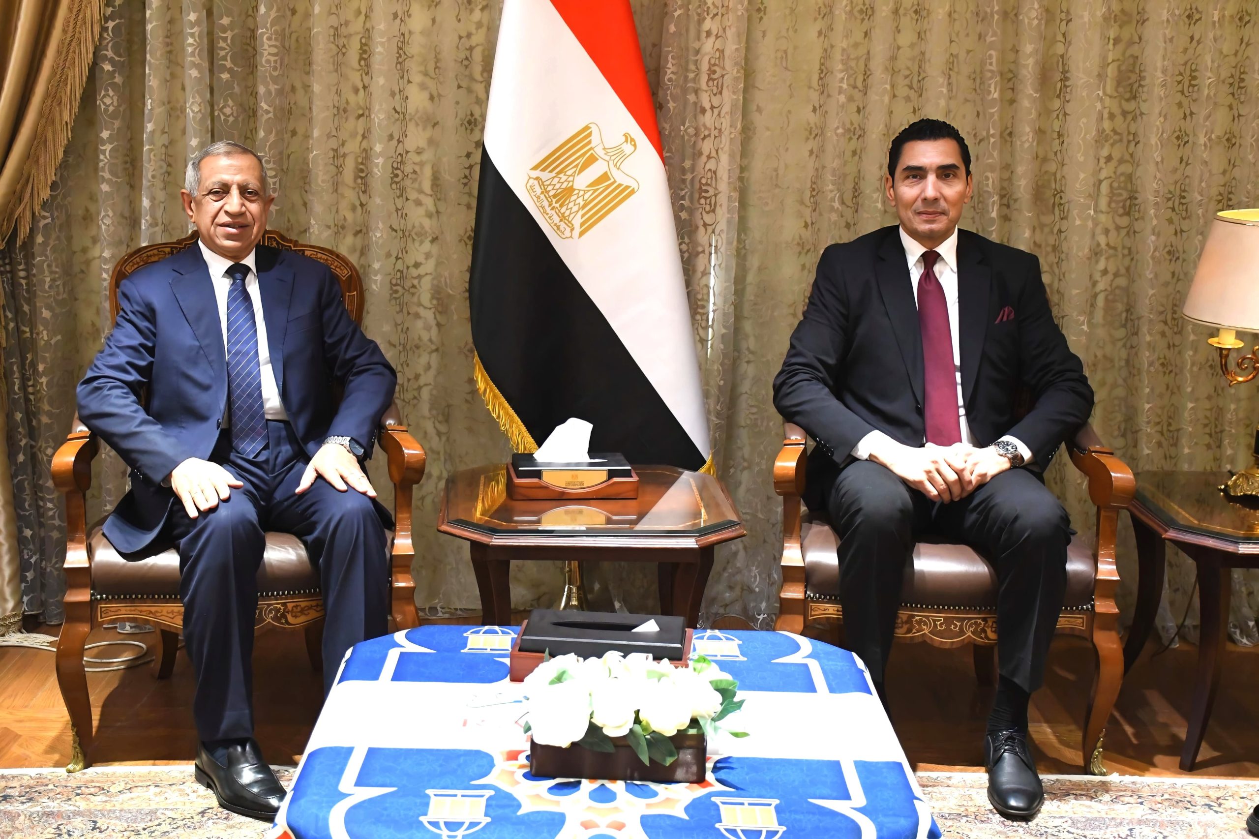 رئيس الأكاديمية العربية للعلوم والتكنولوجيا فى ضيافة وزير الشباب والرياضة لتطوير و تعزيز التعاون بين الجانبين