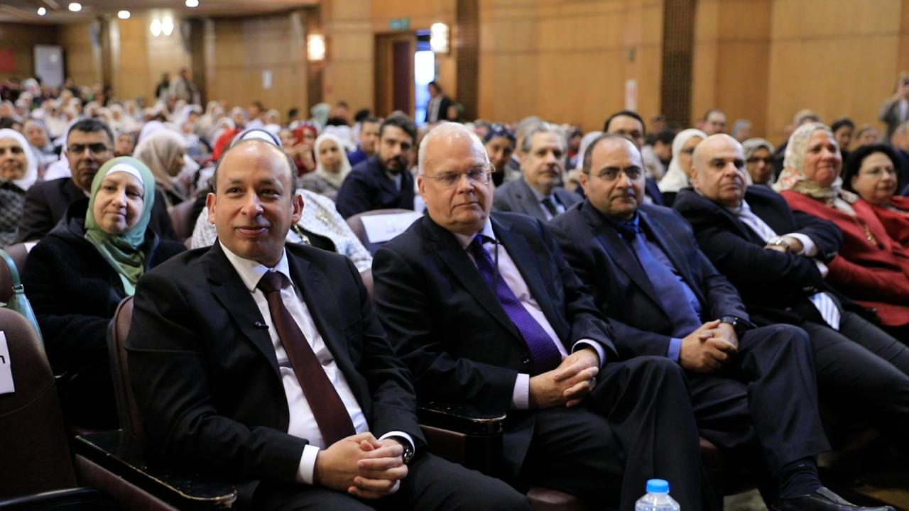 الوزيرة السويدية تشيد بموقف مصر فى تقديم الخدمات الصحية لأهالي غزة