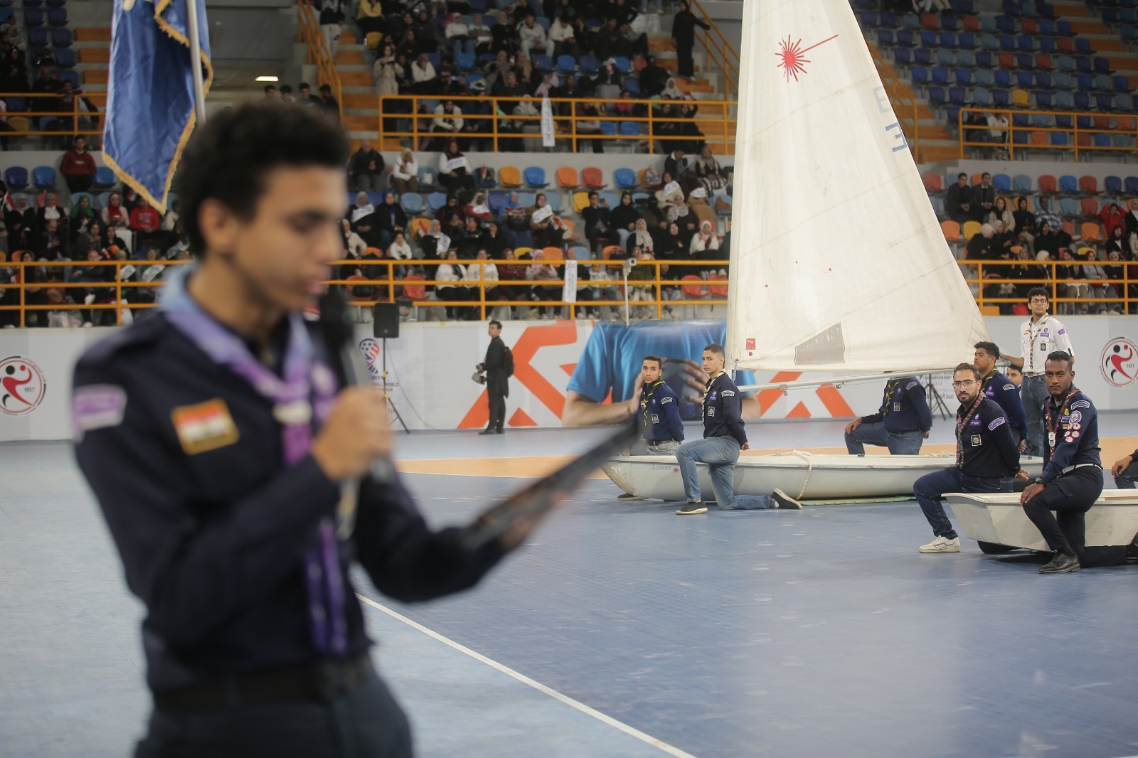 تكثيف الأنشطة والربط بين مراكز الشباب والهيئات الشبابية