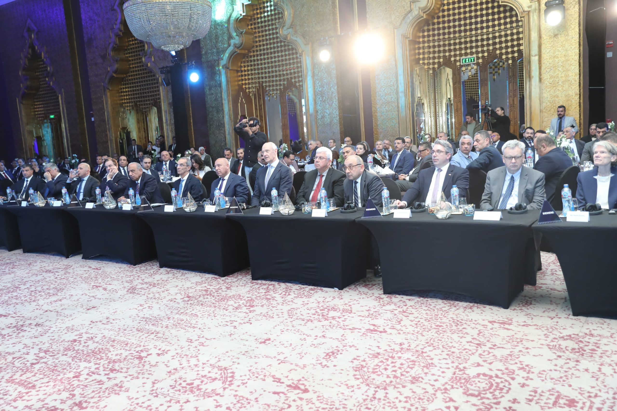 احتفالية كبرى تنظمها شركة سيمنس بحضور نائب رئيس الوزراء للتنمية الصناعية وعدد من الوزراء