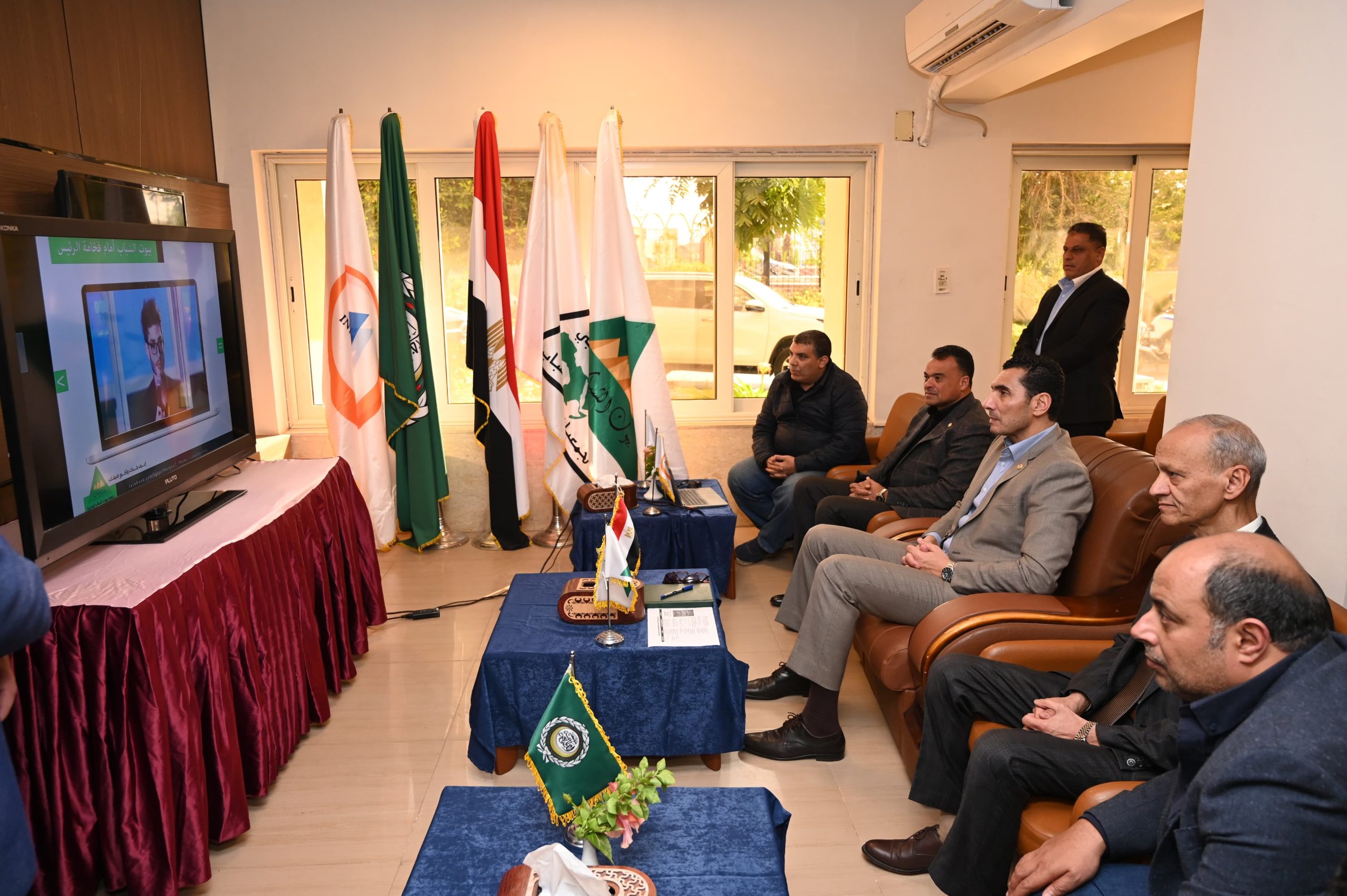 وزير الشباب والرياضة يتفقد بيت شباب الإسماعيلية لمتابعة مستوى الخدمات المقدمة للشباب