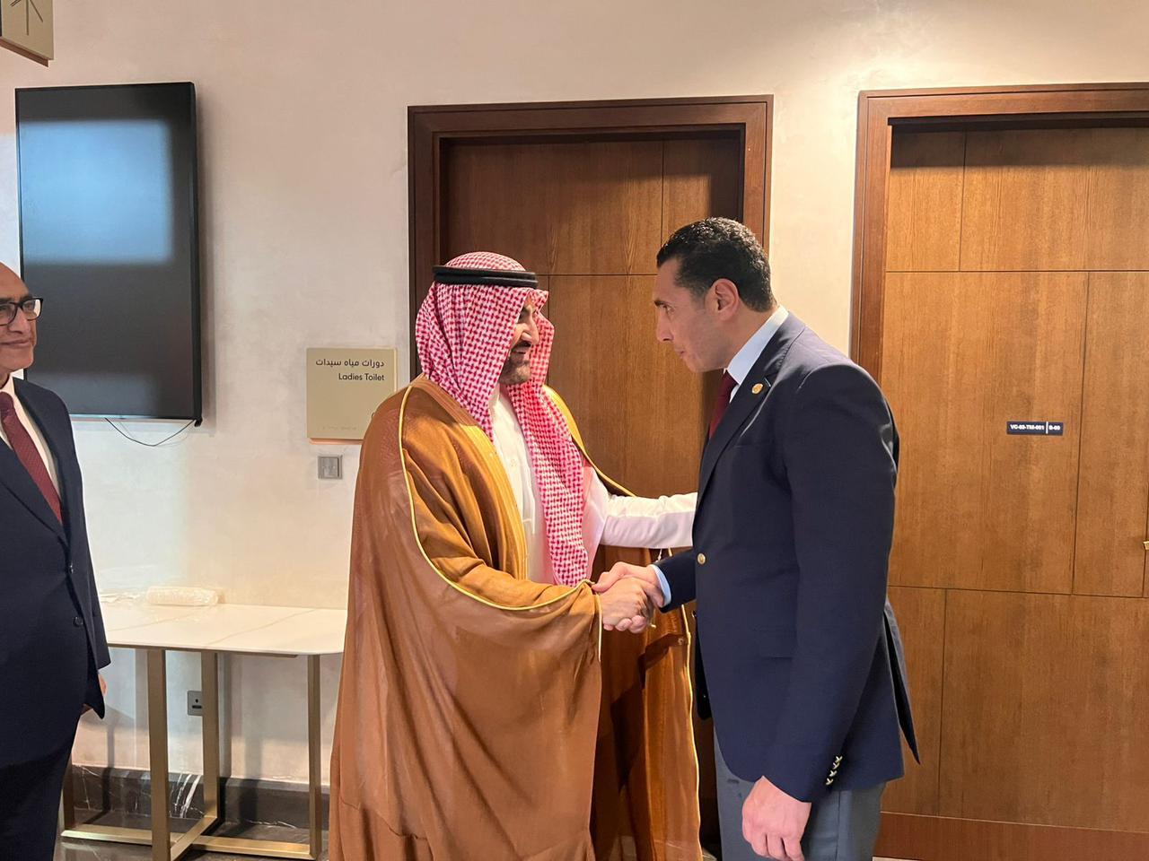 الدكتور بدر القاضي نائب وزير الرياضة السعودي يستقبل وزير الرياضة المصرى