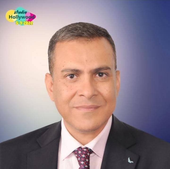 الدكتور  إبراهيم قناوى وكيل وزارة التربية والتعليم الوادى الجديد