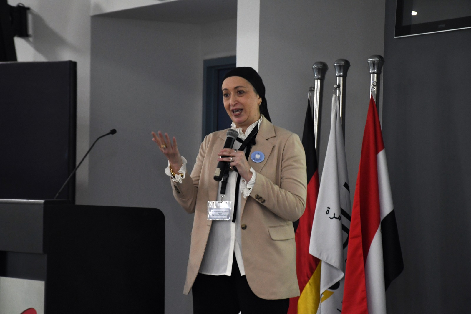 طب اسنان بالألمانية بالقاهرة تحتفي بأول دفعة طلابية في يومها العلمي الأول