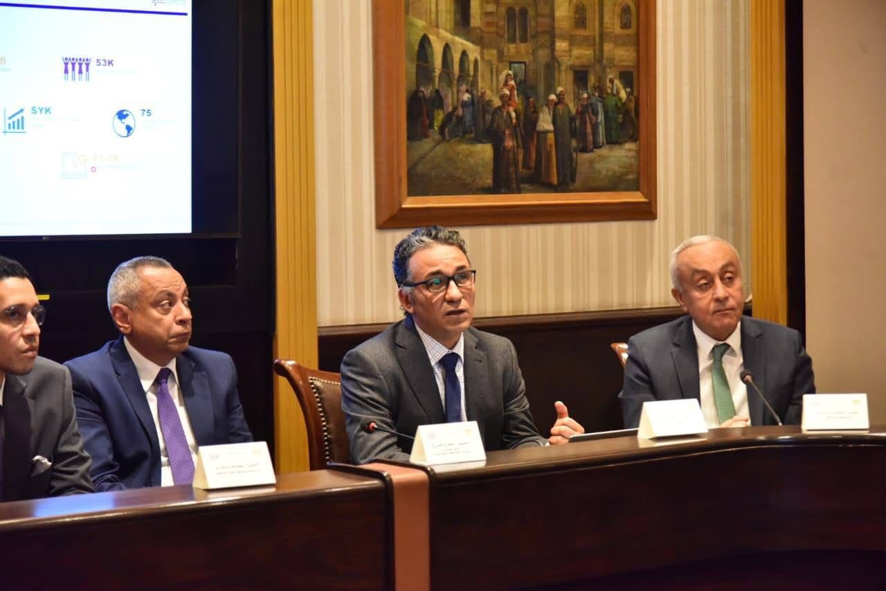 الروبوتات الجراحية والذكاء الاصطناعي تدخل في جراحات العظام