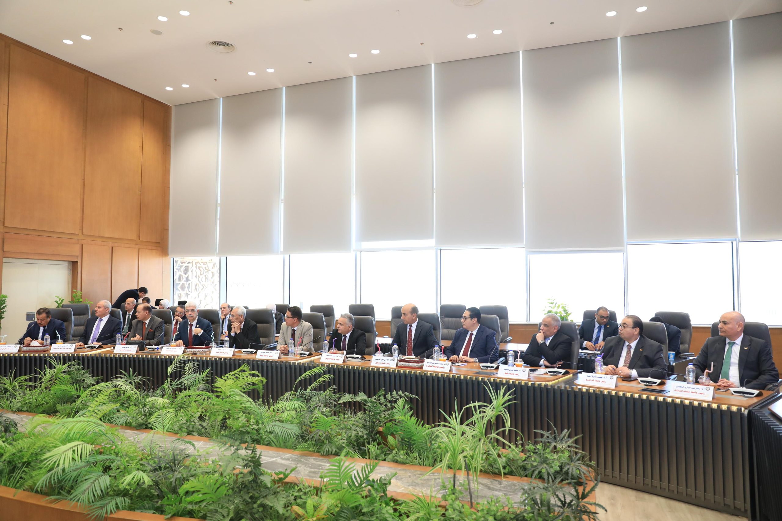 almomken.com 8cf38986 scaled