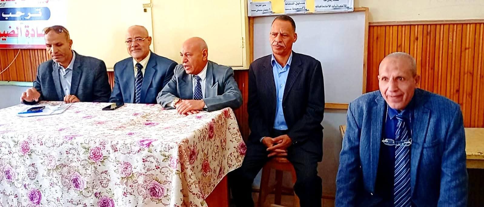 الثقافة الجماهيرية تنظم لقاء توعويا بمنفلوط