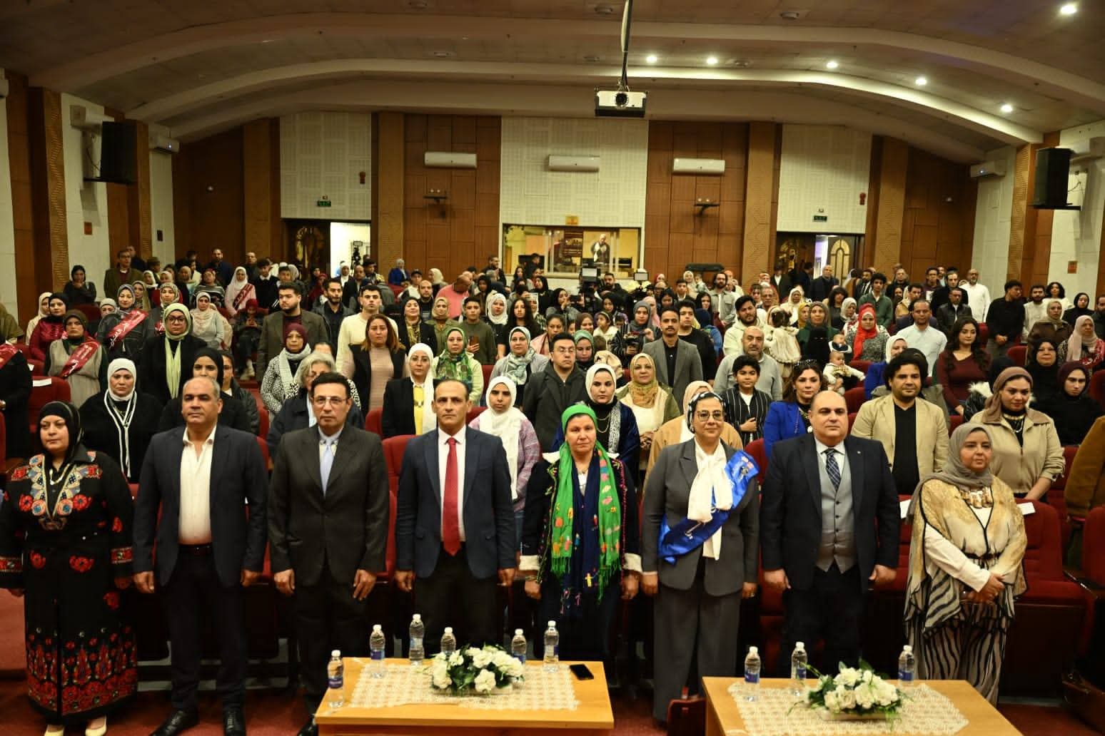 المكرمات يعربن عن سعادتهم بالتكريم