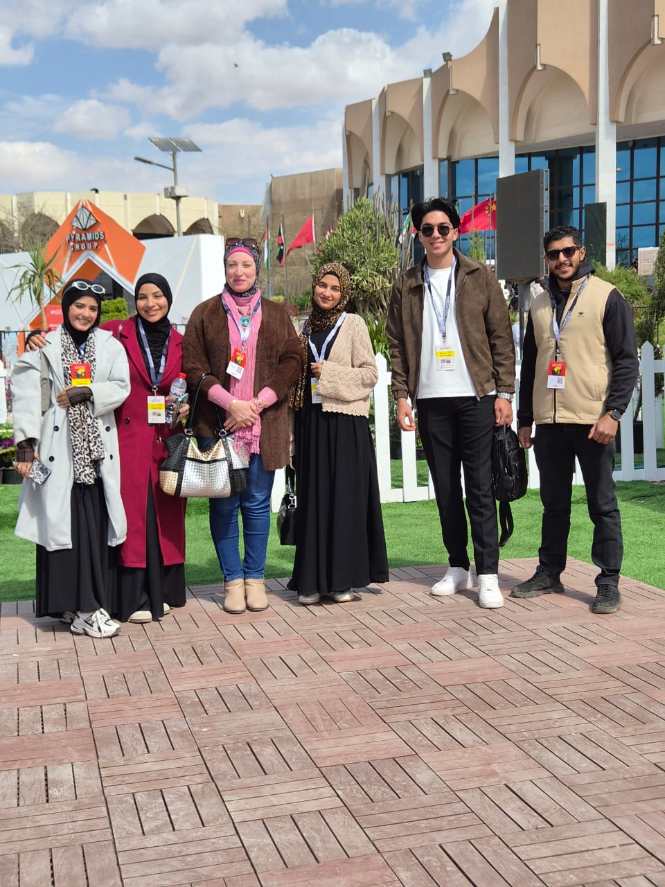 طلاب حلوان التكنولوجية الدولية يشاركون في المعرض الدولي للملابس الجاهزة والأقمشة