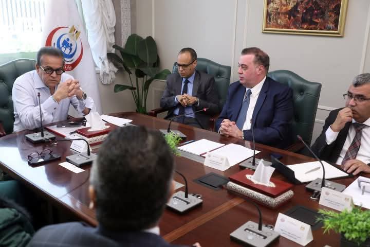 مشروع طلاب التكنولوجية الدولية للمنظومة الصحية الذكية