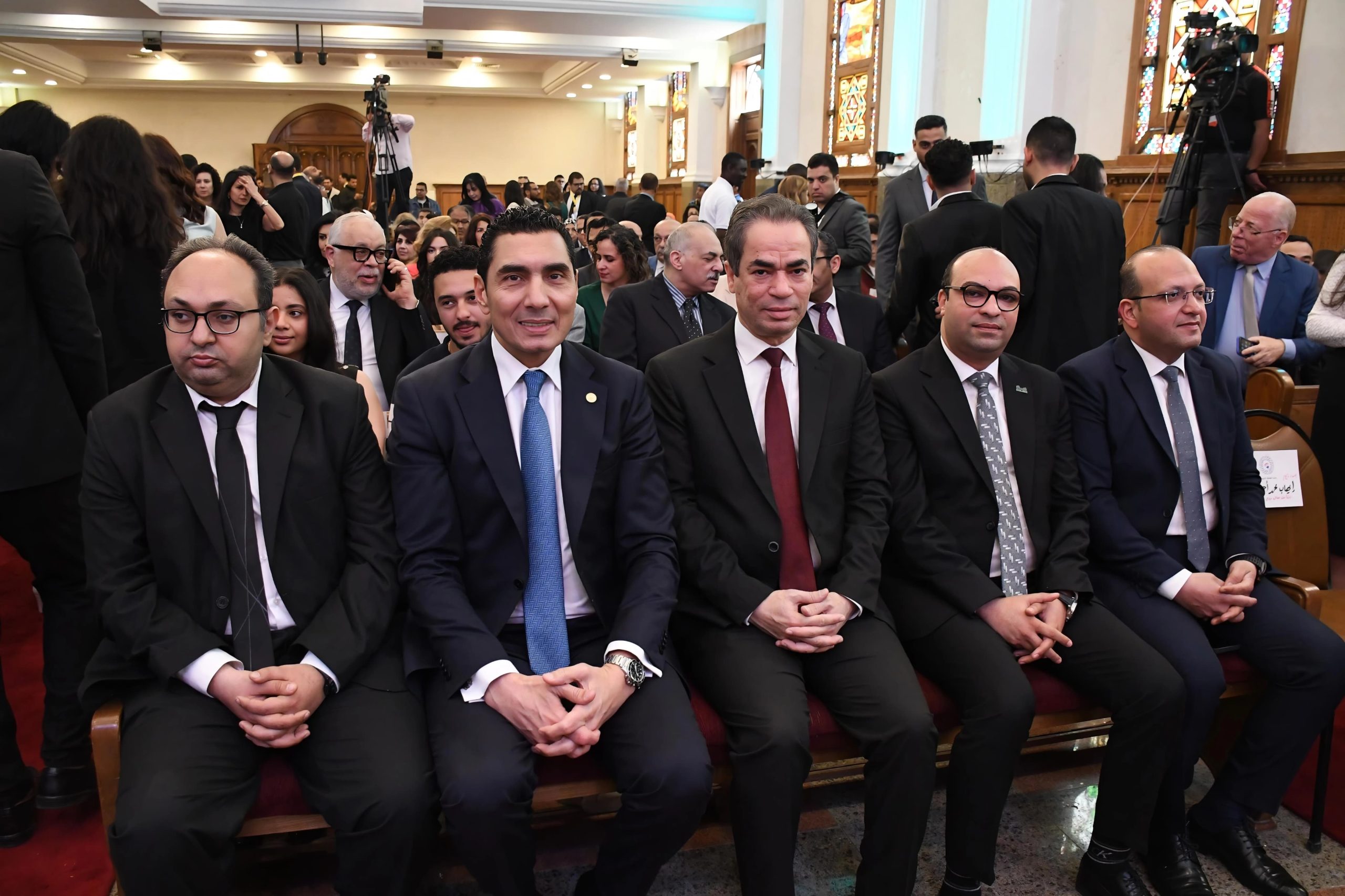 وزير الشباب والرياضة يشهد احتفالات الطائفة الإنجيلية بعيد القيامة المجيد .. ويؤكد: مصر نموذج فريد في التعايش