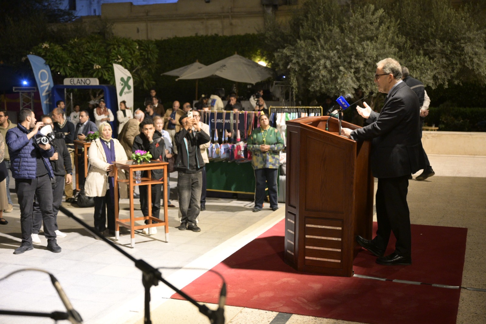 معارض فنية في أفتتاح النسخة الثالثة من مهرجان التحرير الثقافي بالجامعة الأمريكية بالقاهرة