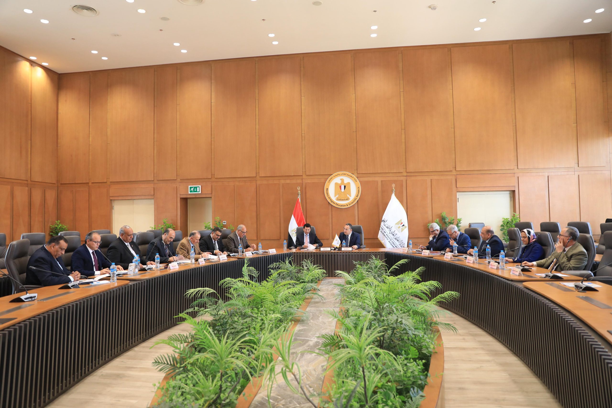 almomken.com 4f7356f6 scaled